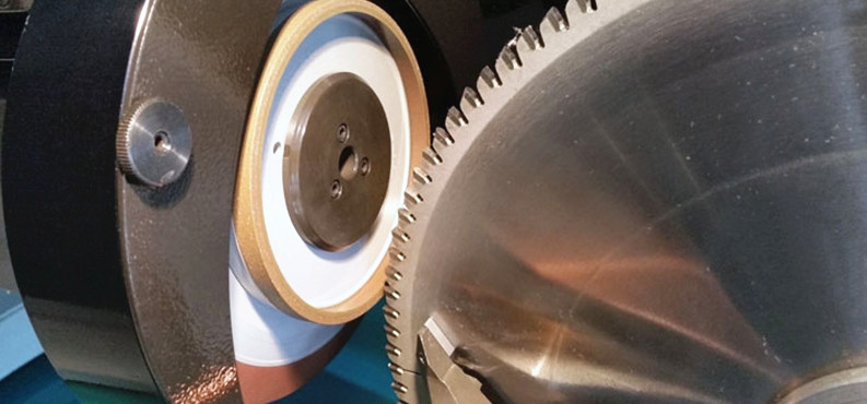 circular saw sharpening wheel
